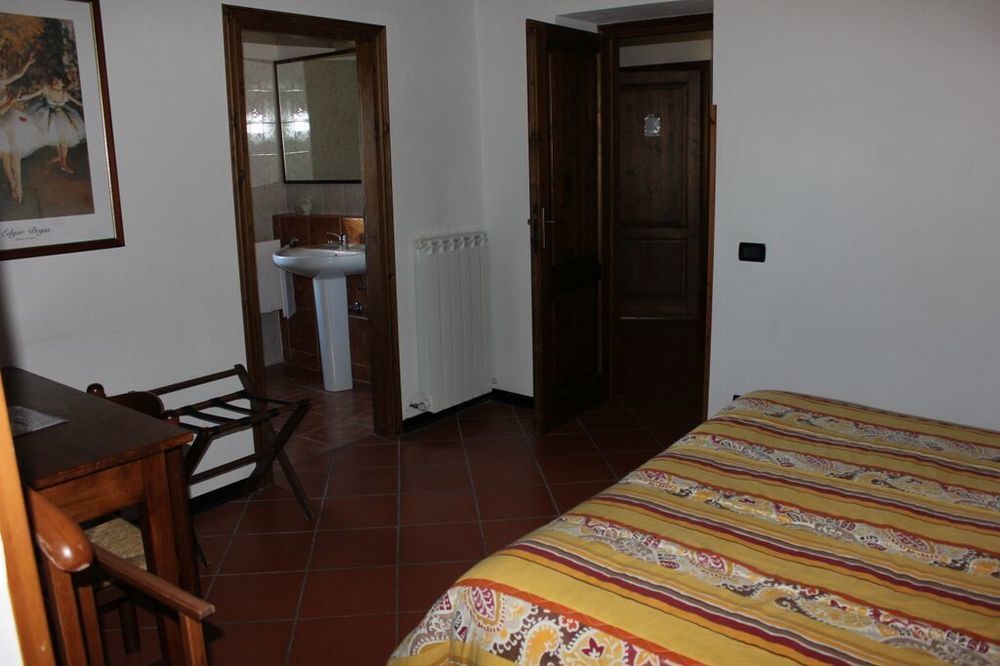 Agriturismo La Ginestrella Civitella D'Arna Zewnętrze zdjęcie